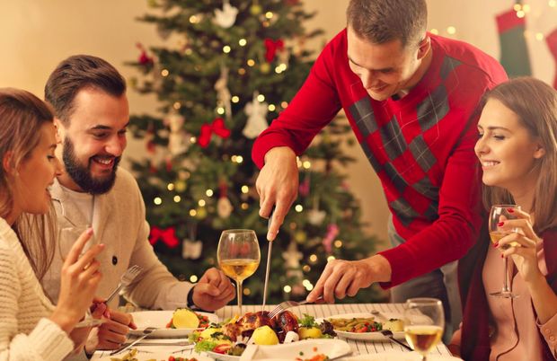Ceia de Natal: Como decorar sua mesa para a festa, sem gastar muito? - PS  do Vidro